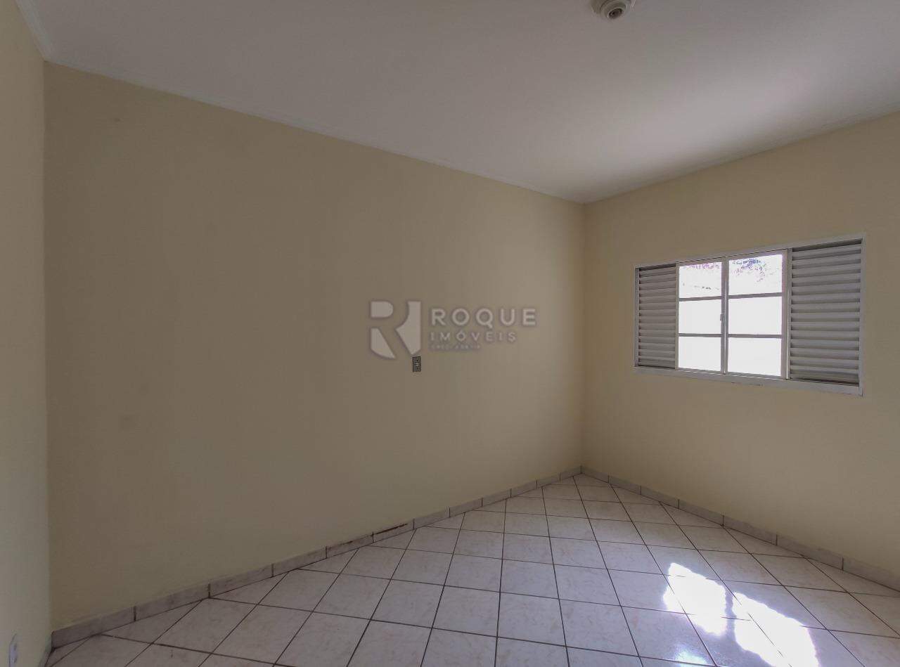 Casa Residencial à venda no bairro Jardim Residencial Recanto Alvorada: Dormitório 2 suíte 