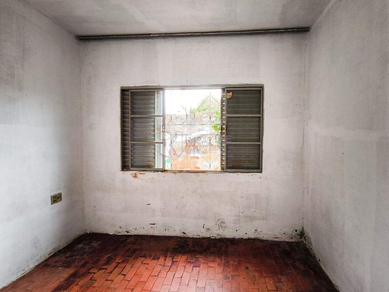 Casa Residencial à venda no bairro Jardim Nossa Senhora do Amparo: DORMITÓRIO 1