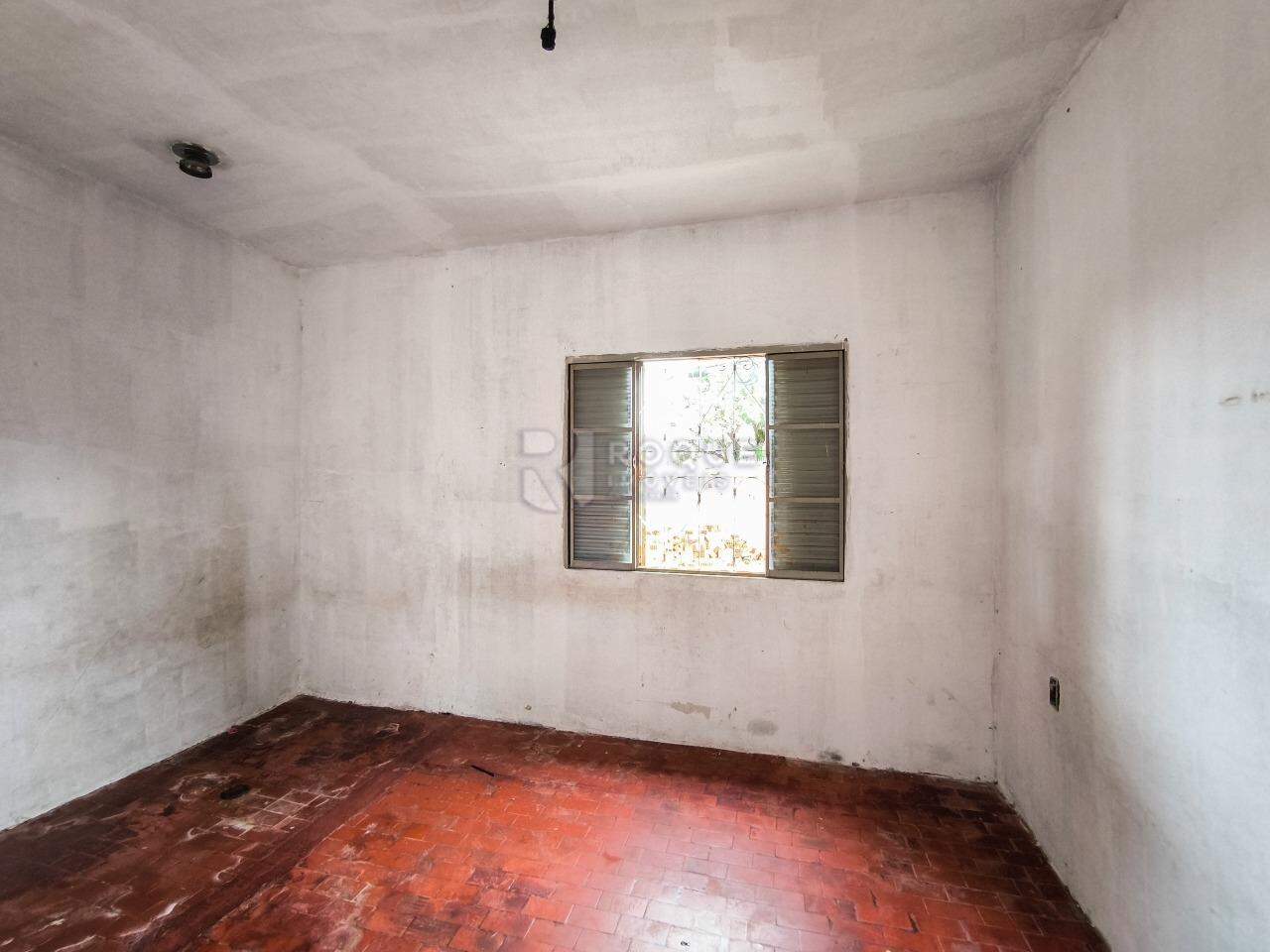 Casa Residencial à venda no bairro Jardim Nossa Senhora do Amparo: DORMITÓRIO 2