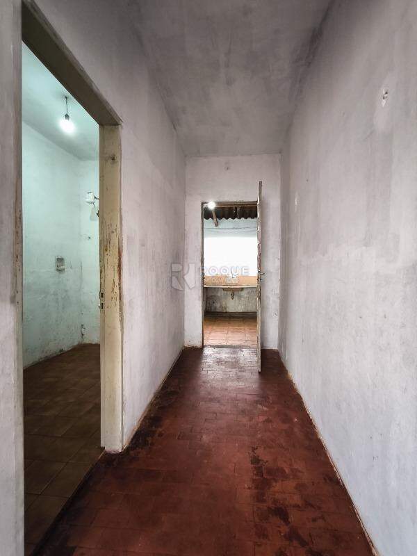Casa Residencial à venda no bairro Jardim Nossa Senhora do Amparo: ÁREA DE CIRCULAÇÃO