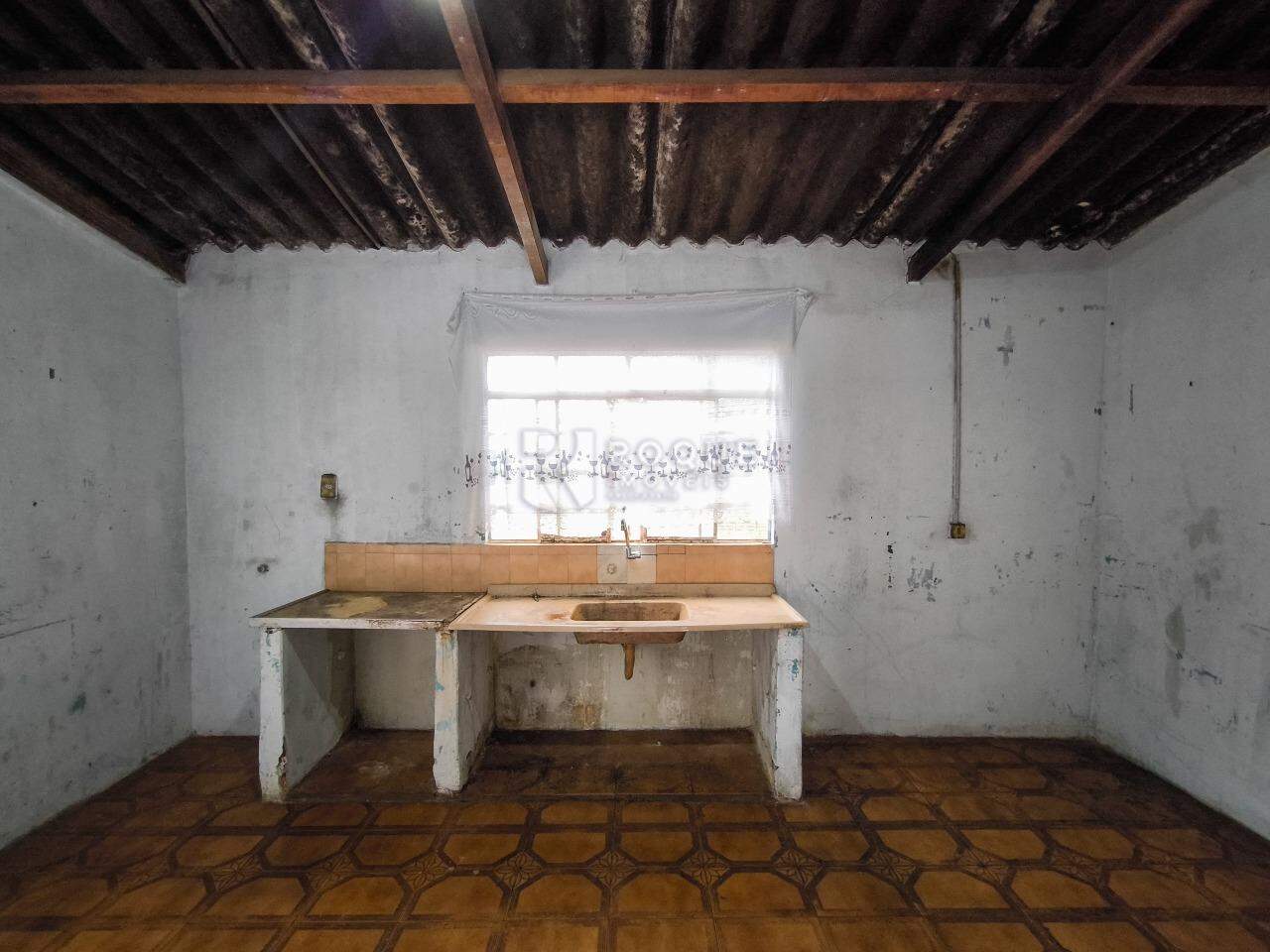 Casa Residencial à venda no bairro Jardim Nossa Senhora do Amparo: COZINHA