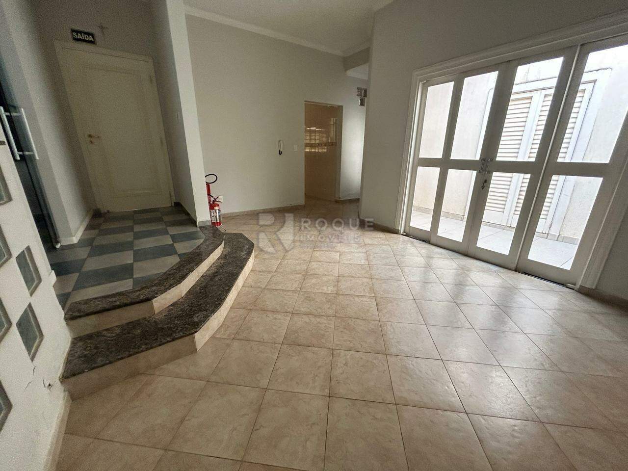 Casa Residencial à venda no bairro Jardim São Roque: Sala