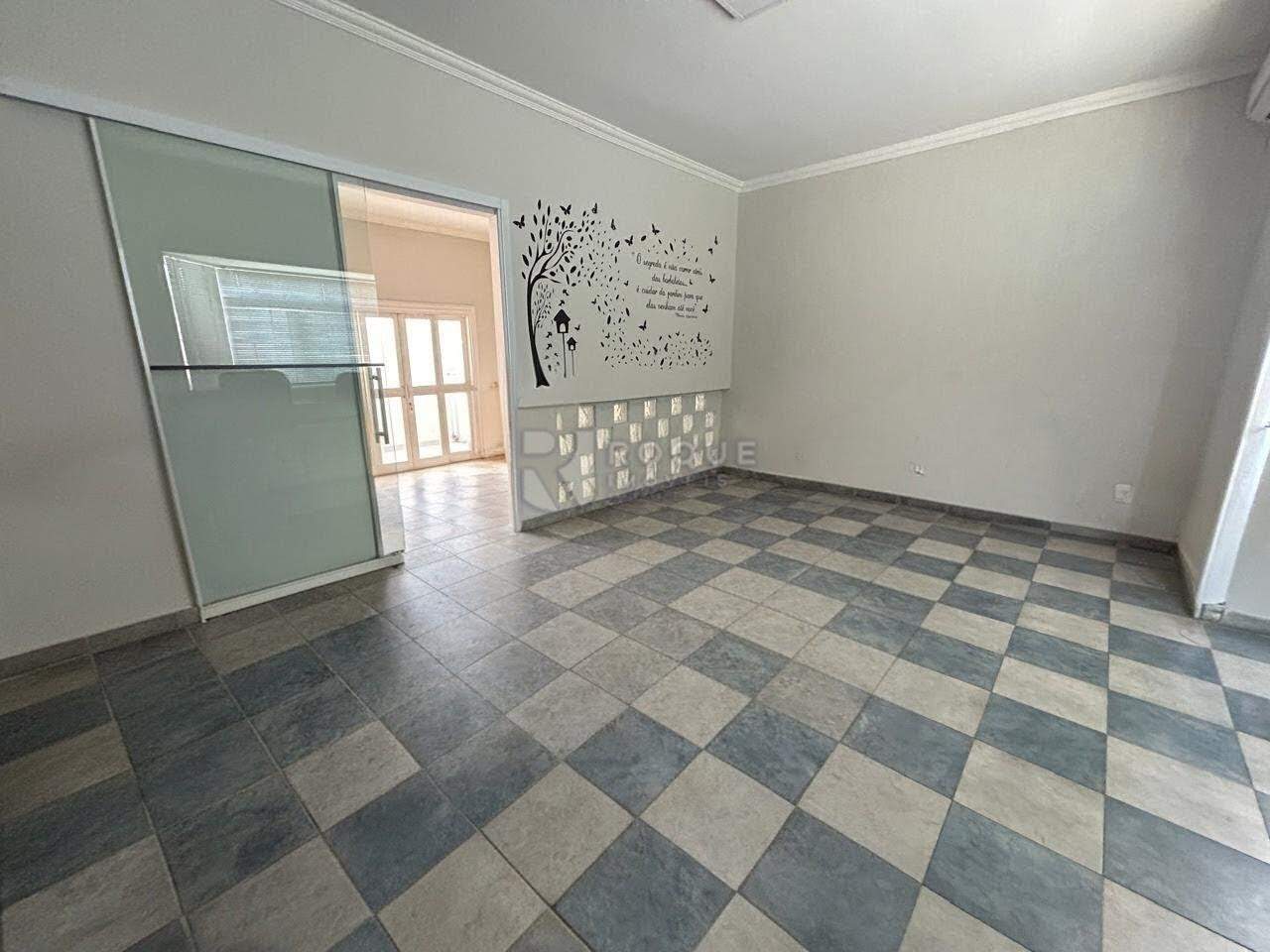 Casa Residencial à venda no bairro Jardim São Roque: Sala