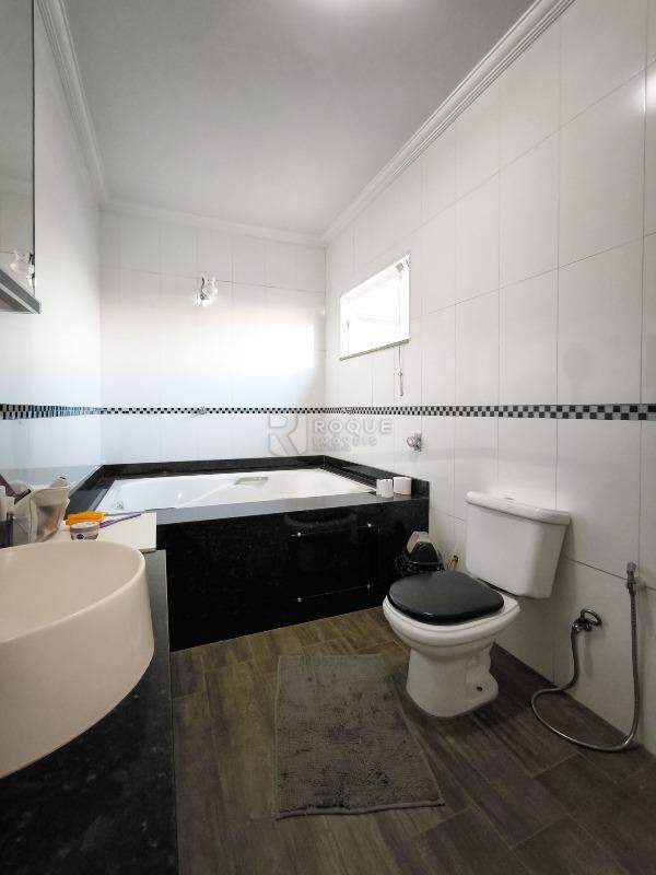 Casa Residencial à venda no bairro Vila Independência: WC SUÍTE