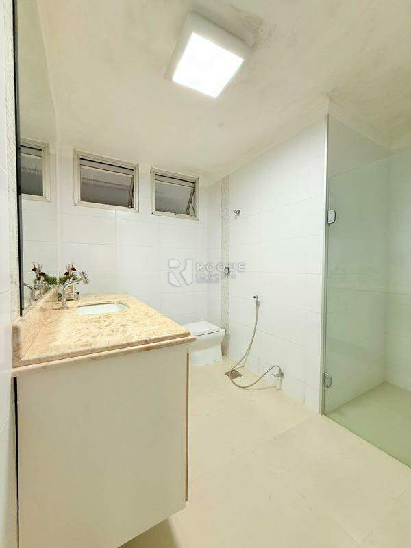 Apartamento para aluguel no bairro Centro: Wc Social