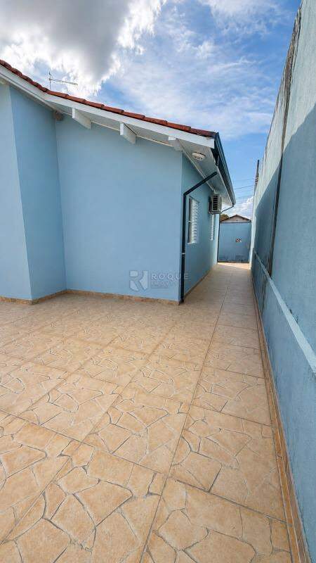 Casa Residencial à venda no bairro Jardim Residencial Antonio Simonetti III: