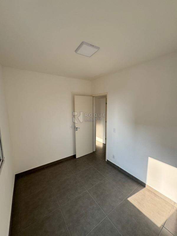 Apartamento para aluguel no bairro Residencial Rubi: Dormitório 01