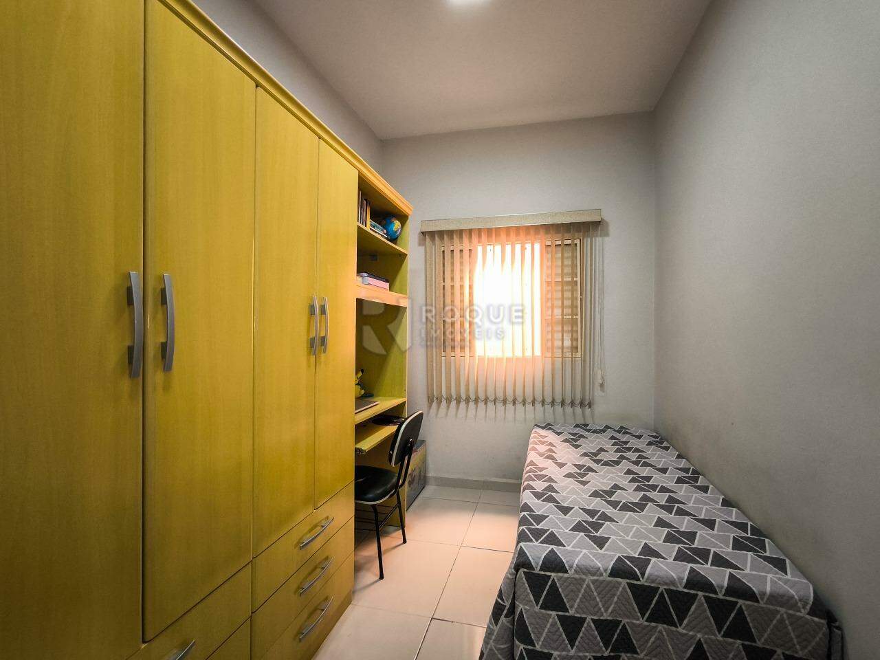 Casa Residencial à venda no bairro Parque Residencial Abílio Pedro: DORMITÓRIO 3