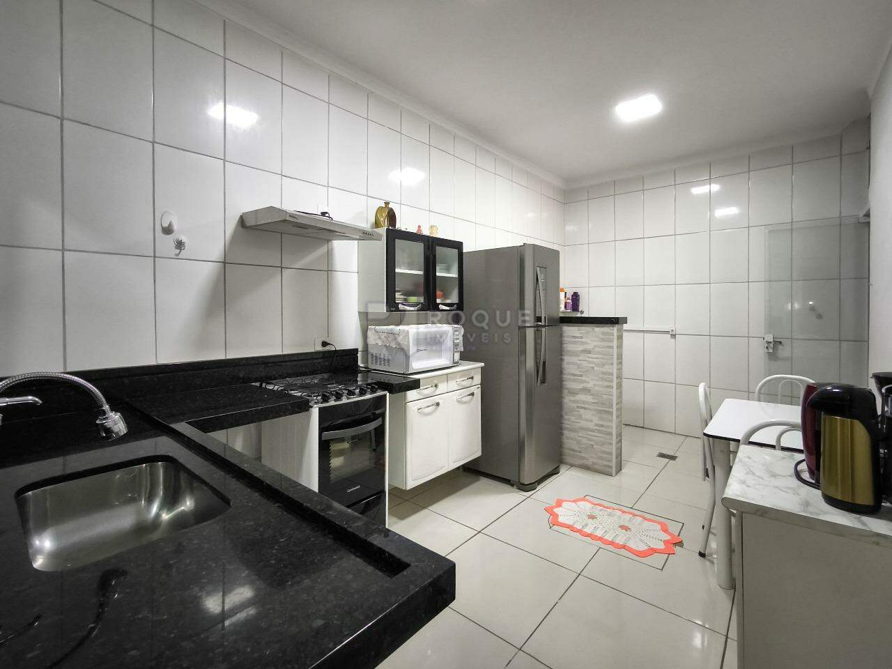 Casa Residencial à venda no bairro Parque Residencial Abílio Pedro: COZINHA