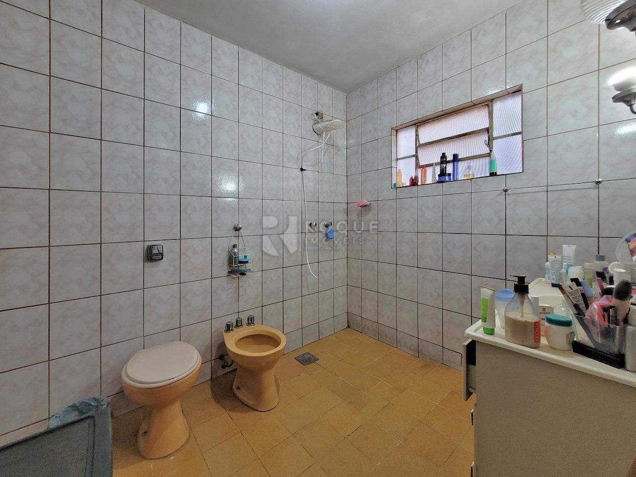 Casa Residencial à venda no bairro Vila Camargo: WC Suíte
