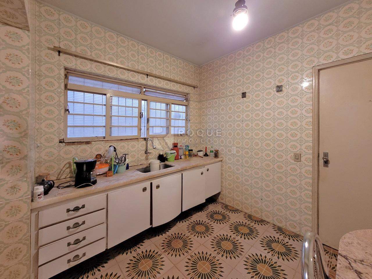 Casa Residencial à venda no bairro Vila Camargo: Cozinha
