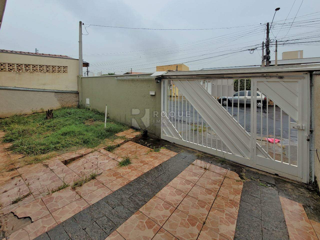 Casa Residencial à venda no bairro Vila Camargo: Garagem