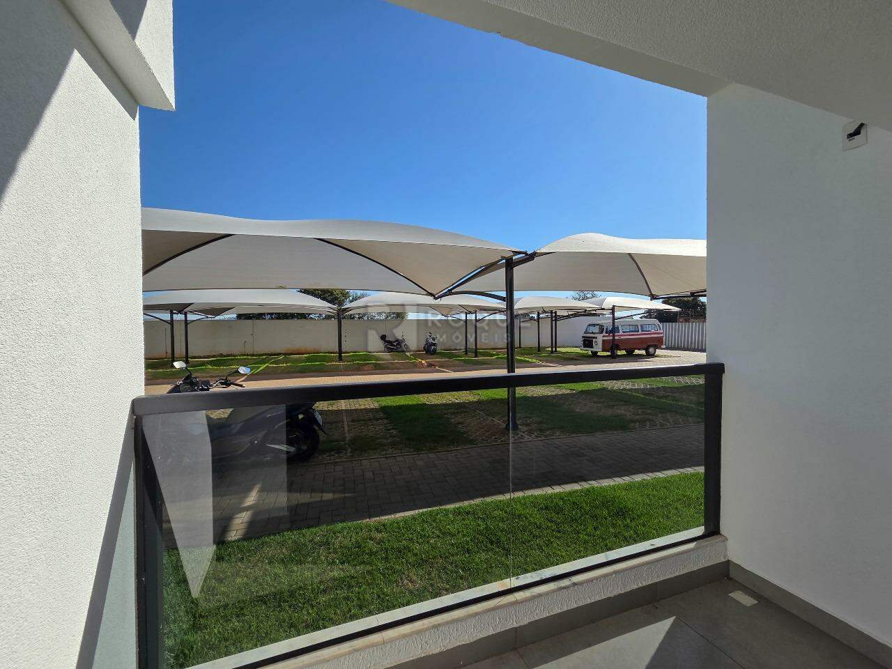 Apartamento para aluguel no bairro Jardim Santa Adélia: Sacada 