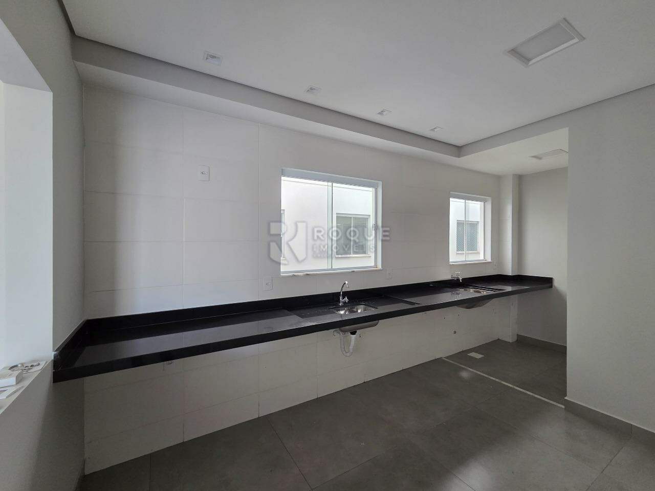 Apartamento para aluguel no bairro Jardim Santa Adélia: Cozinha