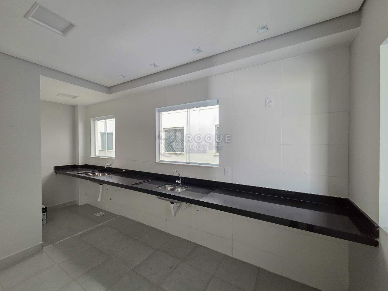 Apartamento para aluguel no bairro Jardim Santa Adélia: Cozinha 