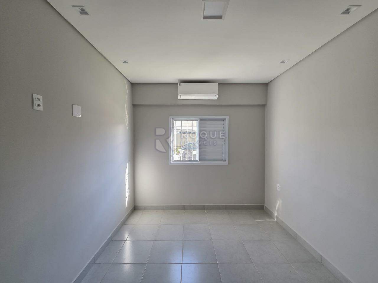 Apartamento para aluguel no bairro Jardim Santa Adélia: Dormitório 1