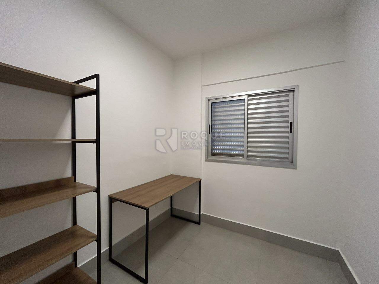 Apartamento para aluguel no bairro Chácaras Antonieta: Dormitório 1