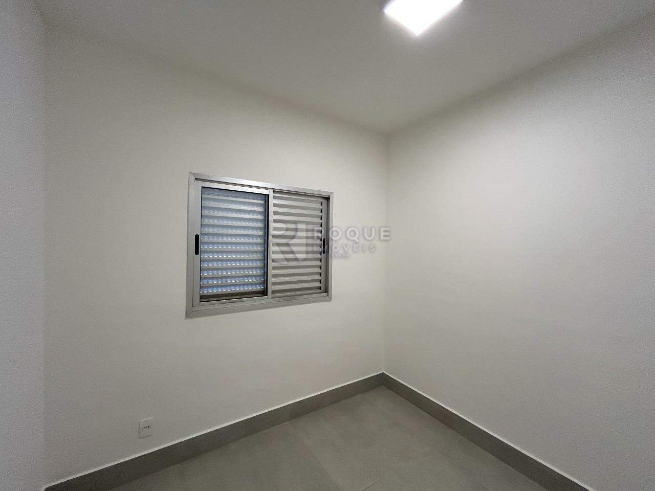 Apartamento para aluguel no bairro Chácaras Antonieta: Dormitório 2