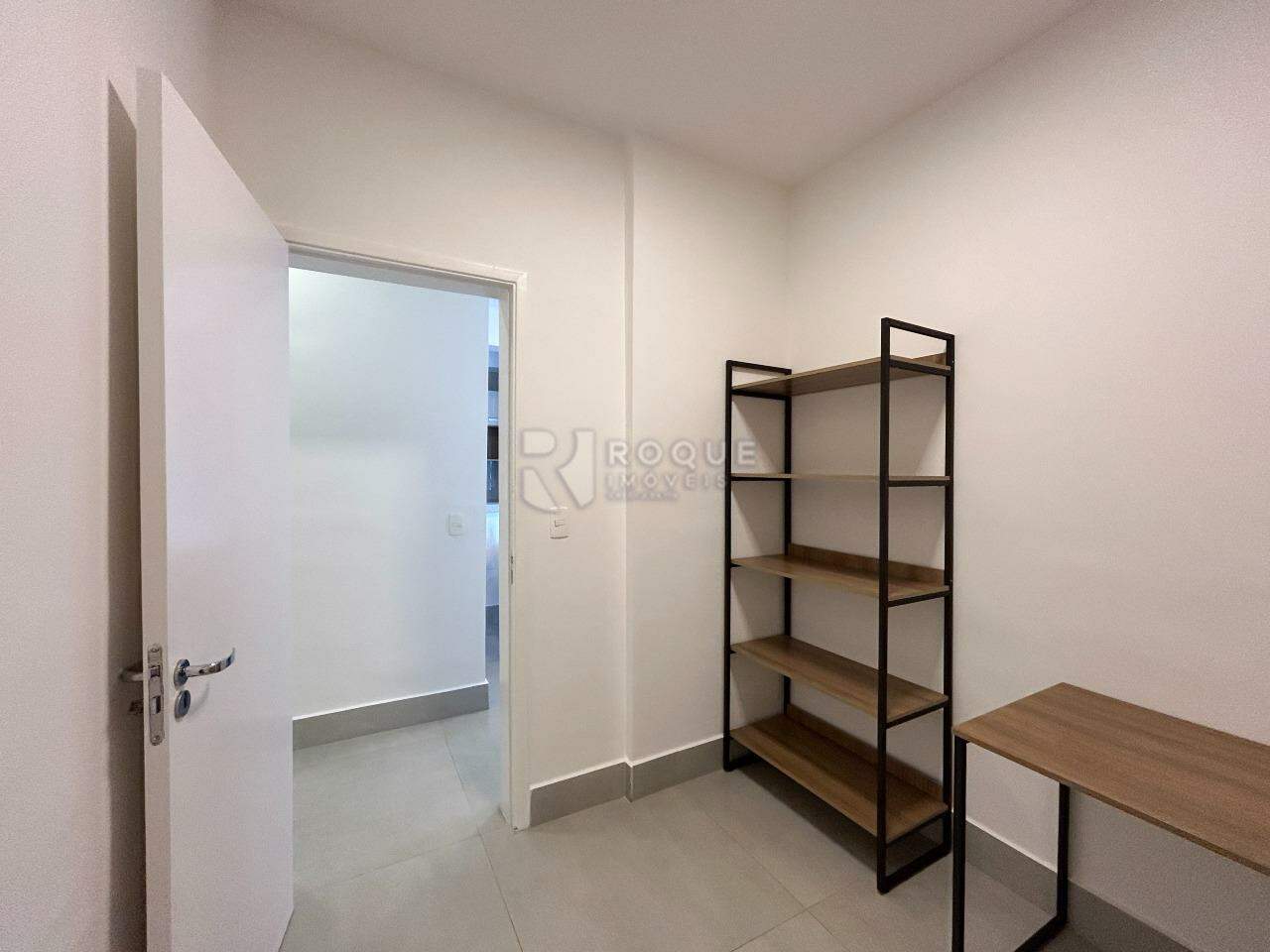 Apartamento para aluguel no bairro Chácaras Antonieta: Dormitório 1