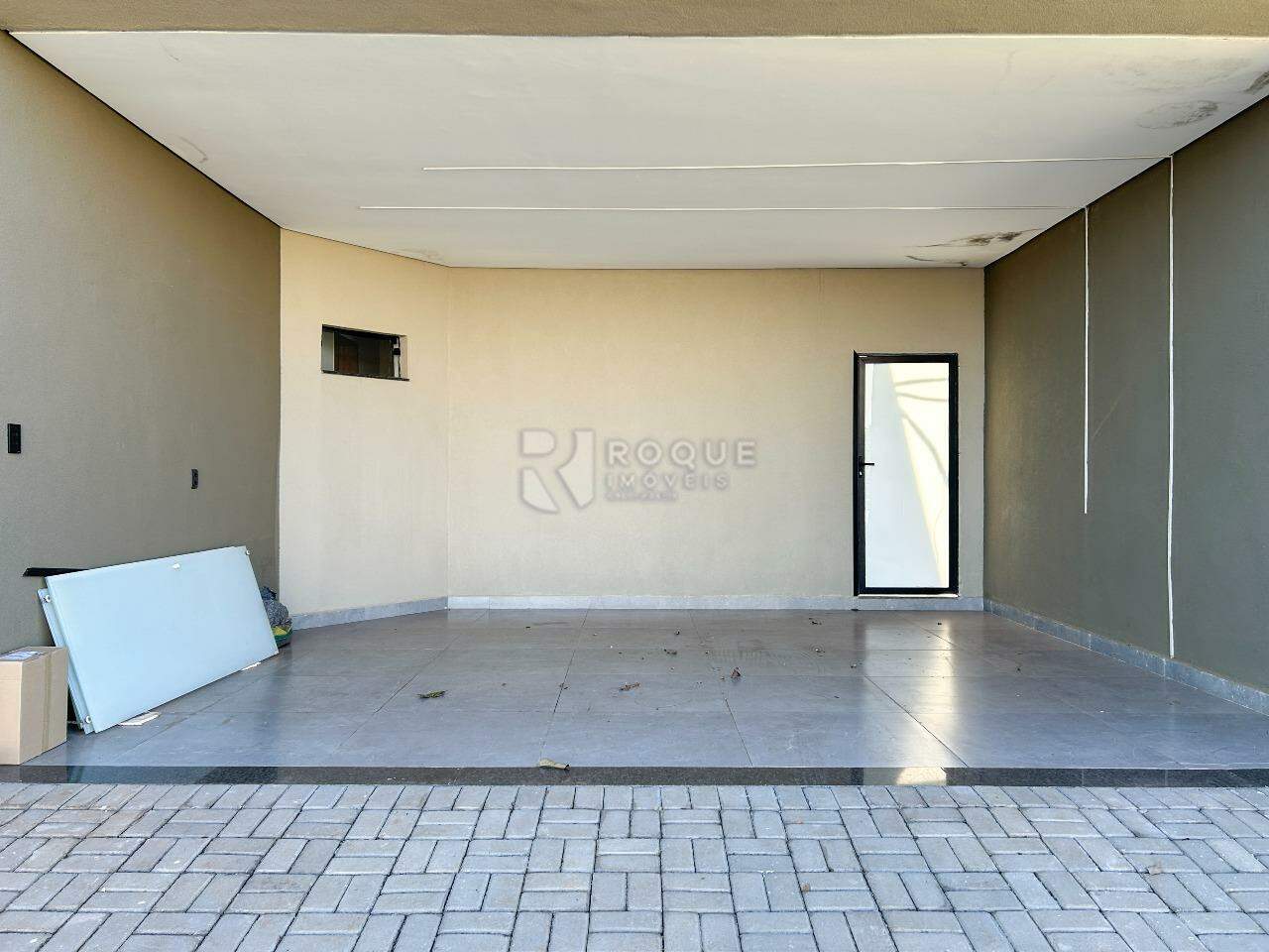 Casa em condomínio para aluguel no bairro Residenciais Fazenda Itapema: Garagem 