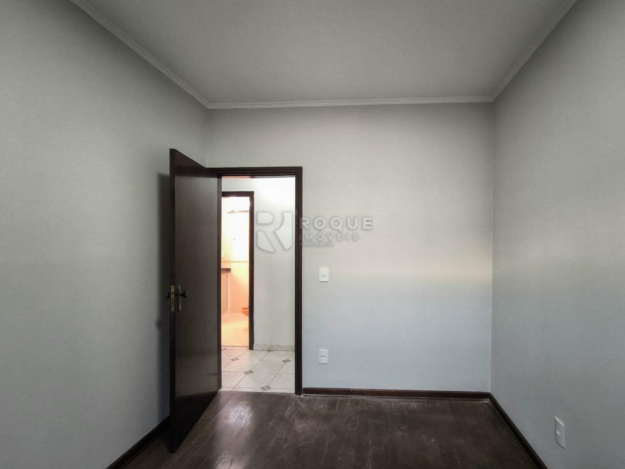 Casa Residencial à venda no bairro Jardim Paulista: DORMITÓRIO 1