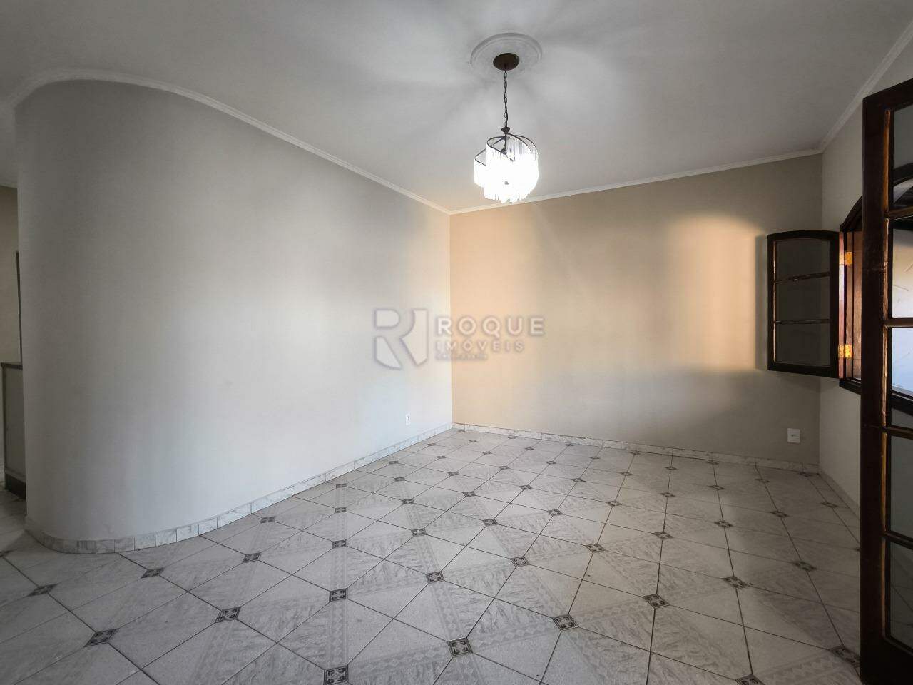 Casa Residencial à venda no bairro Jardim Paulista: SALA DE ESTAR
