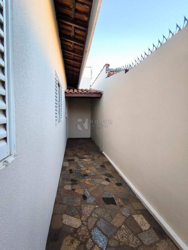 Casa Residencial à venda no bairro Jardim Paulista: LATERAL EXTERNA
