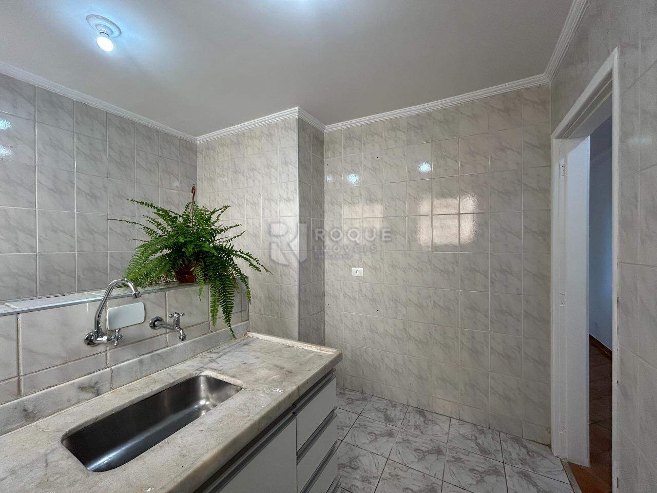 Apartamento para aluguel no bairro Jardim Ipiranga: Cozinha