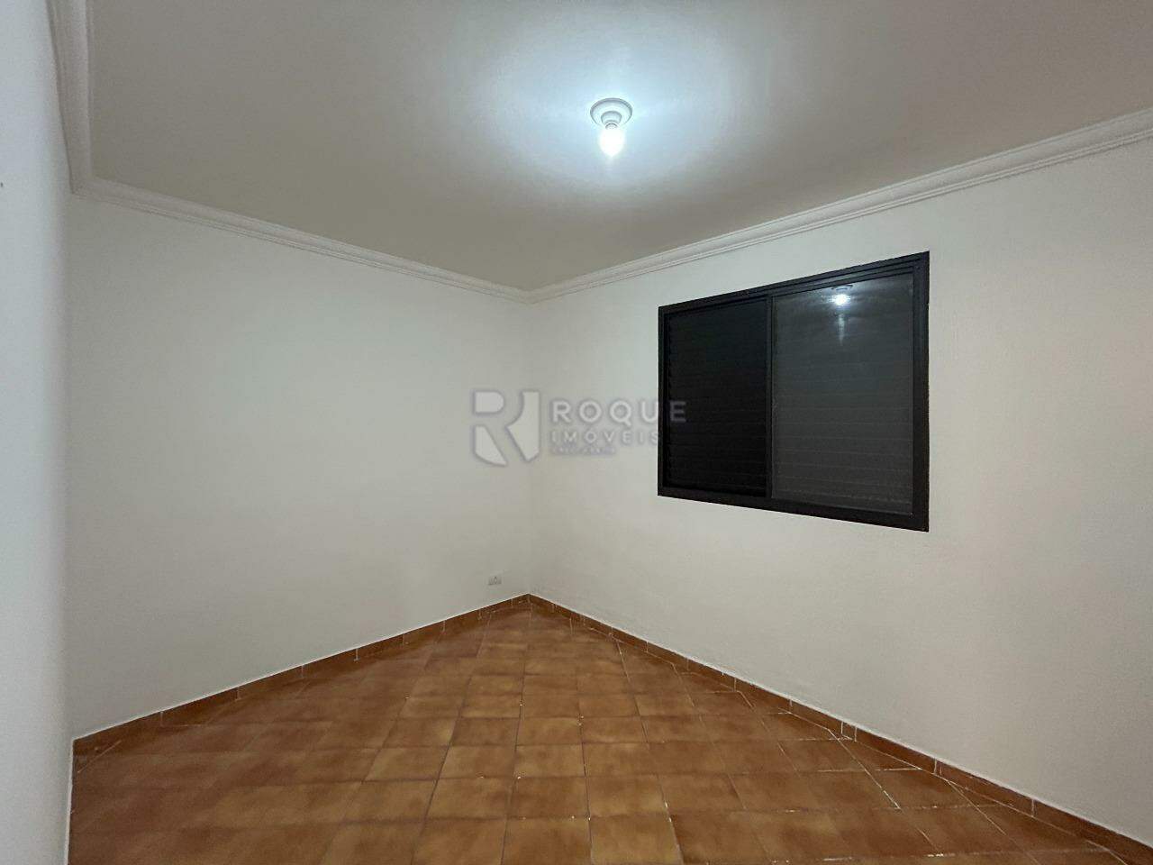 Apartamento para aluguel no bairro Jardim Ipiranga: Dormitório 1