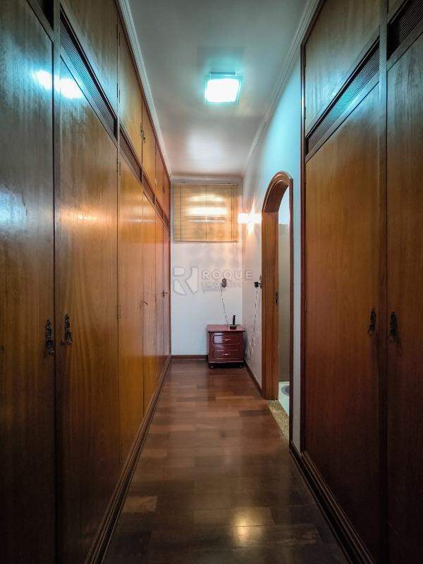 Casa Residencial à venda no bairro Jardim Santa Fé: CLOSET SUÍTE