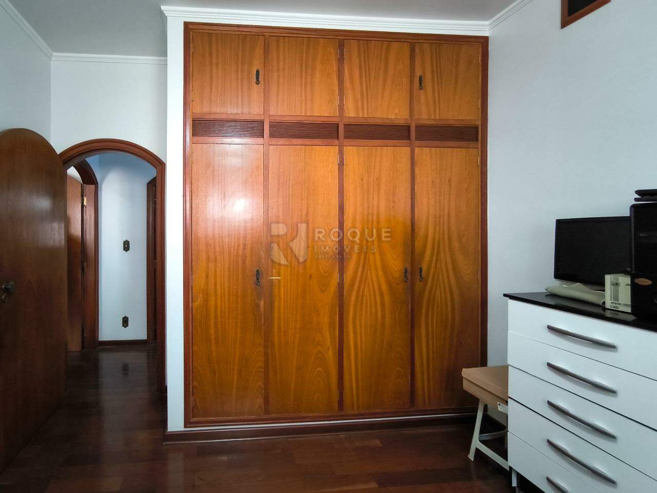 Casa Residencial à venda no bairro Jardim Santa Fé: DORMITÓRIO 1