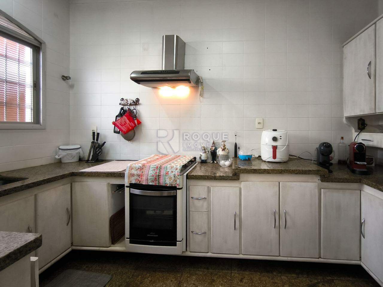 Casa Residencial à venda no bairro Jardim Santa Fé: COZINHA