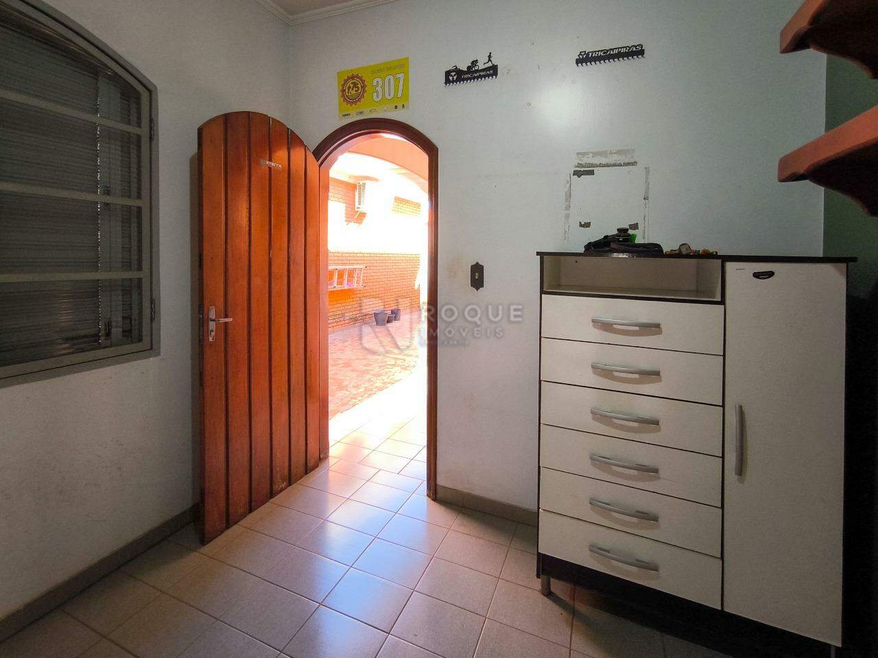 Casa Residencial à venda no bairro Jardim Santa Fé: DEPÓSITO