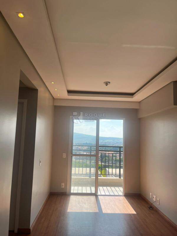 Apartamento à venda no bairro Jardim Santa Adélia: 