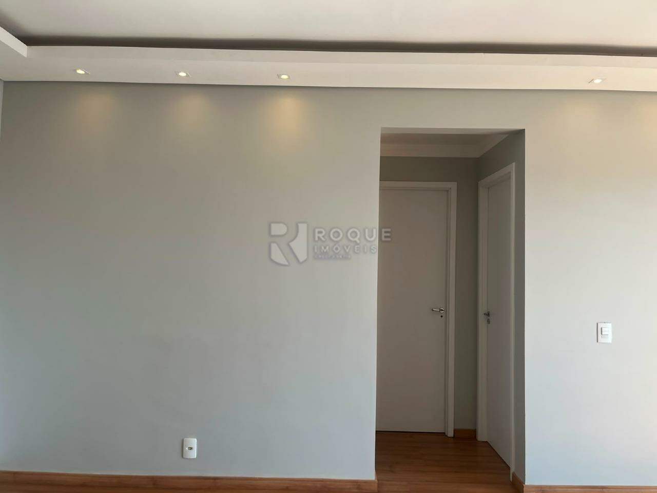 Apartamento à venda no bairro Jardim Santa Adélia: 