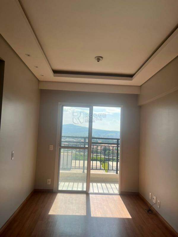 Apartamento à venda no bairro Jardim Santa Adélia: 