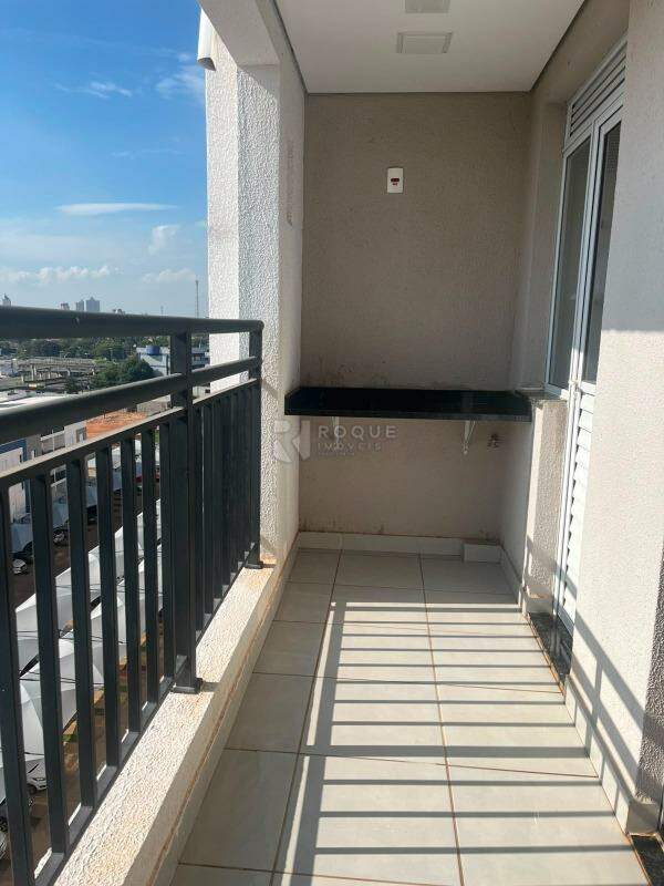 Apartamento à venda no bairro Jardim Santa Adélia: 