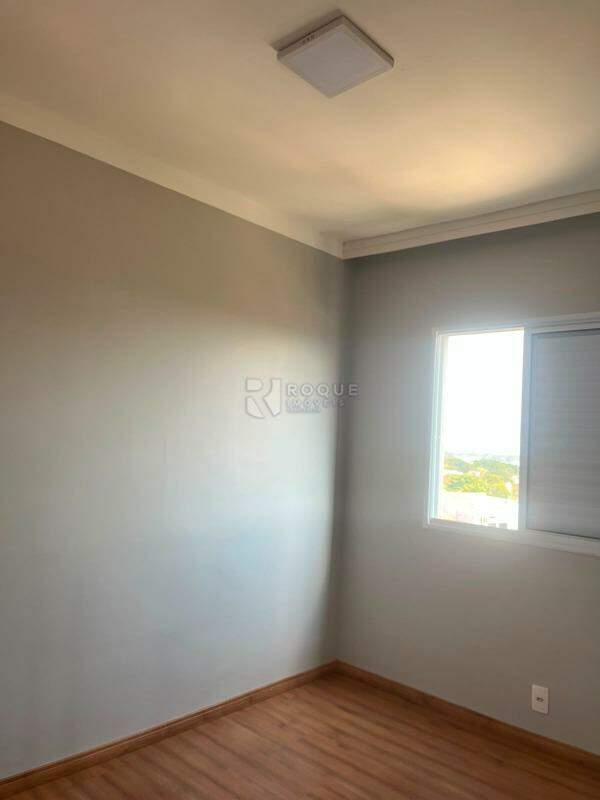 Apartamento à venda no bairro Jardim Santa Adélia: 