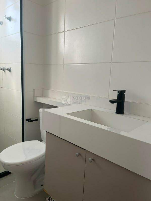 Apartamento à venda no bairro Jardim Santa Adélia: 
