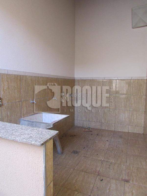Casa Residencial à venda no bairro Parque Residencial Belinha Ometto: Área de serviço