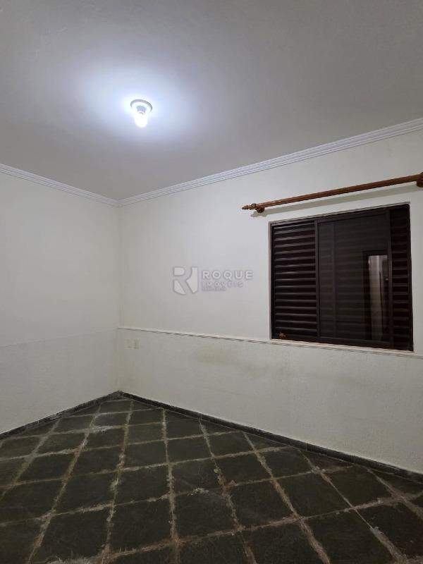 Casa Residencial à venda no bairro Jardim Anhanguera: Dormitório 2