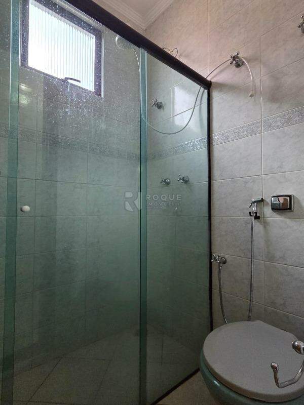 Casa Residencial à venda no bairro Jardim Anhanguera: Wc Suíte 1