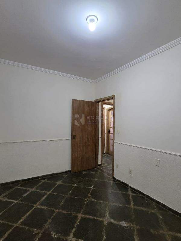 Casa Residencial à venda no bairro Jardim Anhanguera: Dormitório 2