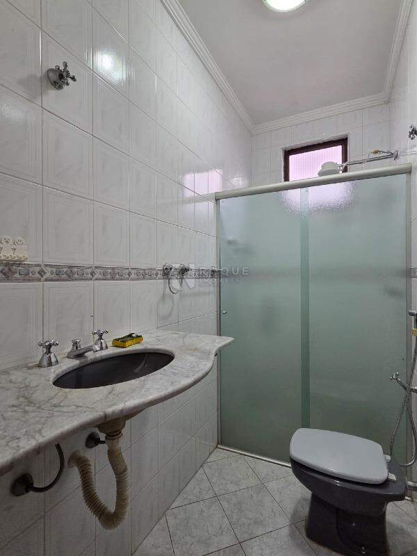 Casa Residencial à venda no bairro Jardim Anhanguera: WC Social