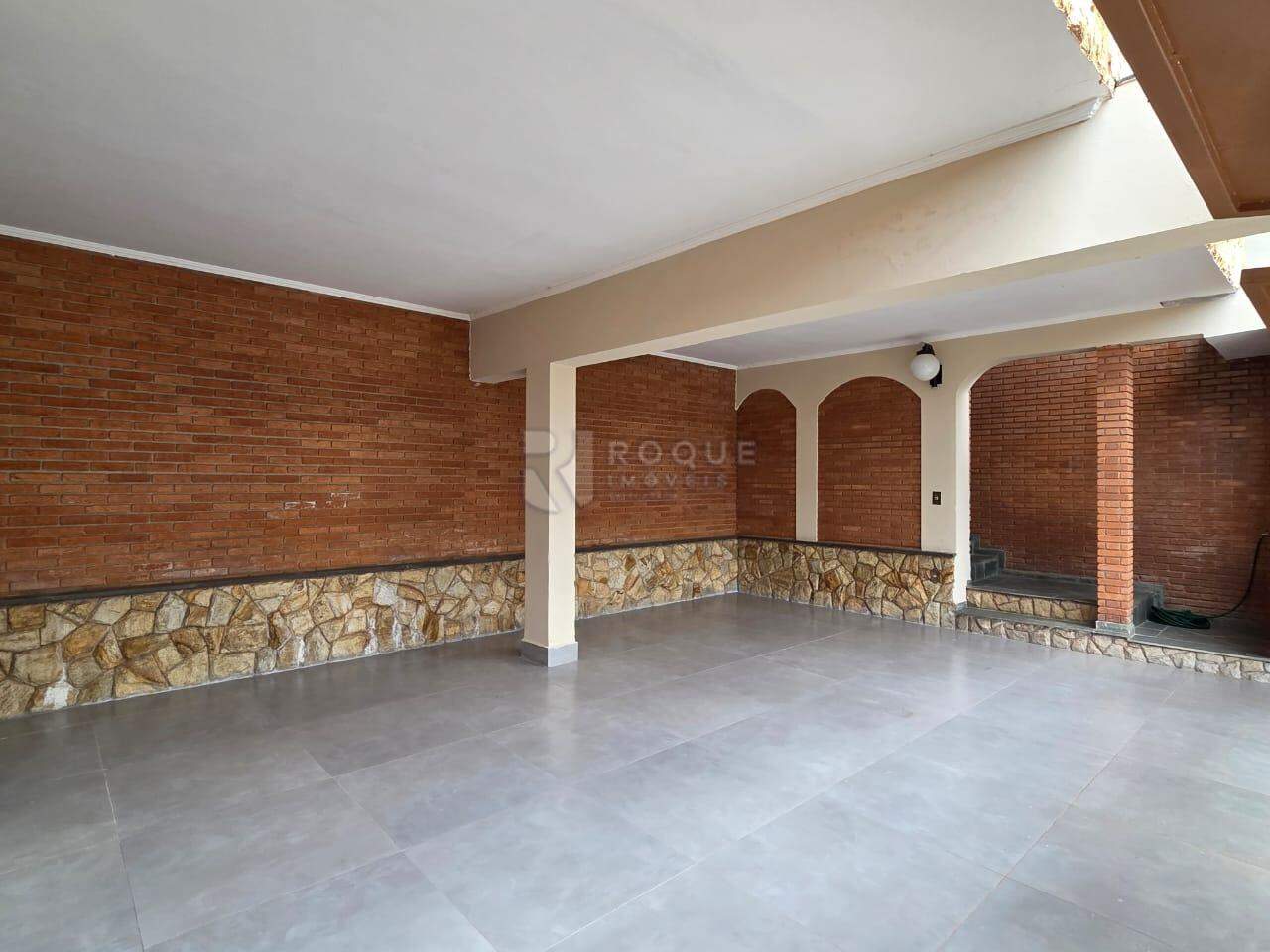 Casa Residencial à venda no bairro Jardim Anhanguera: Garagem