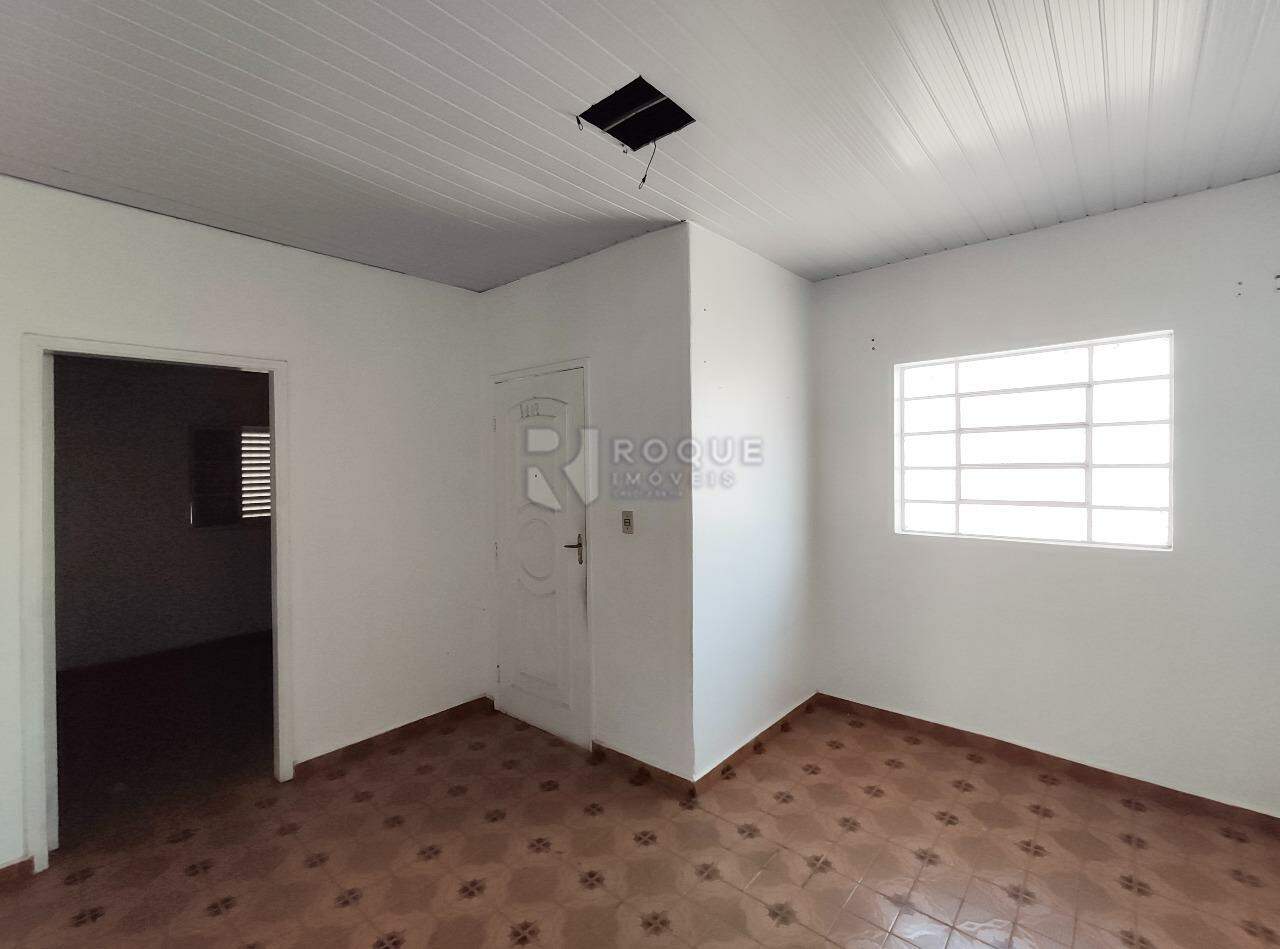 Casa Residencial à venda no bairro Vila Cristovam: Sala 