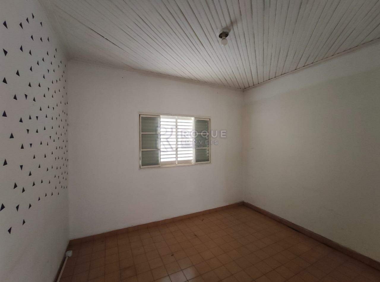 Casa Residencial à venda no bairro Vila Cristovam: Dormitório 2