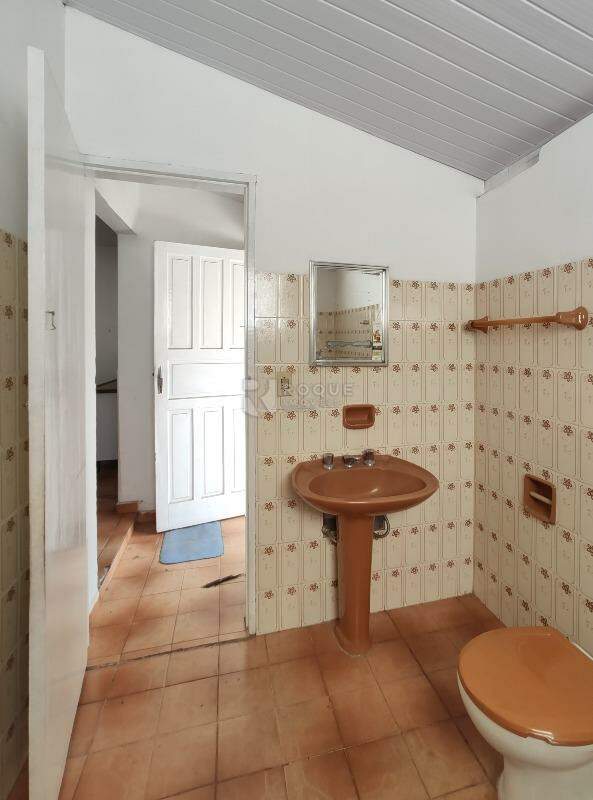 Casa Residencial à venda no bairro Vila Cristovam: WC social 