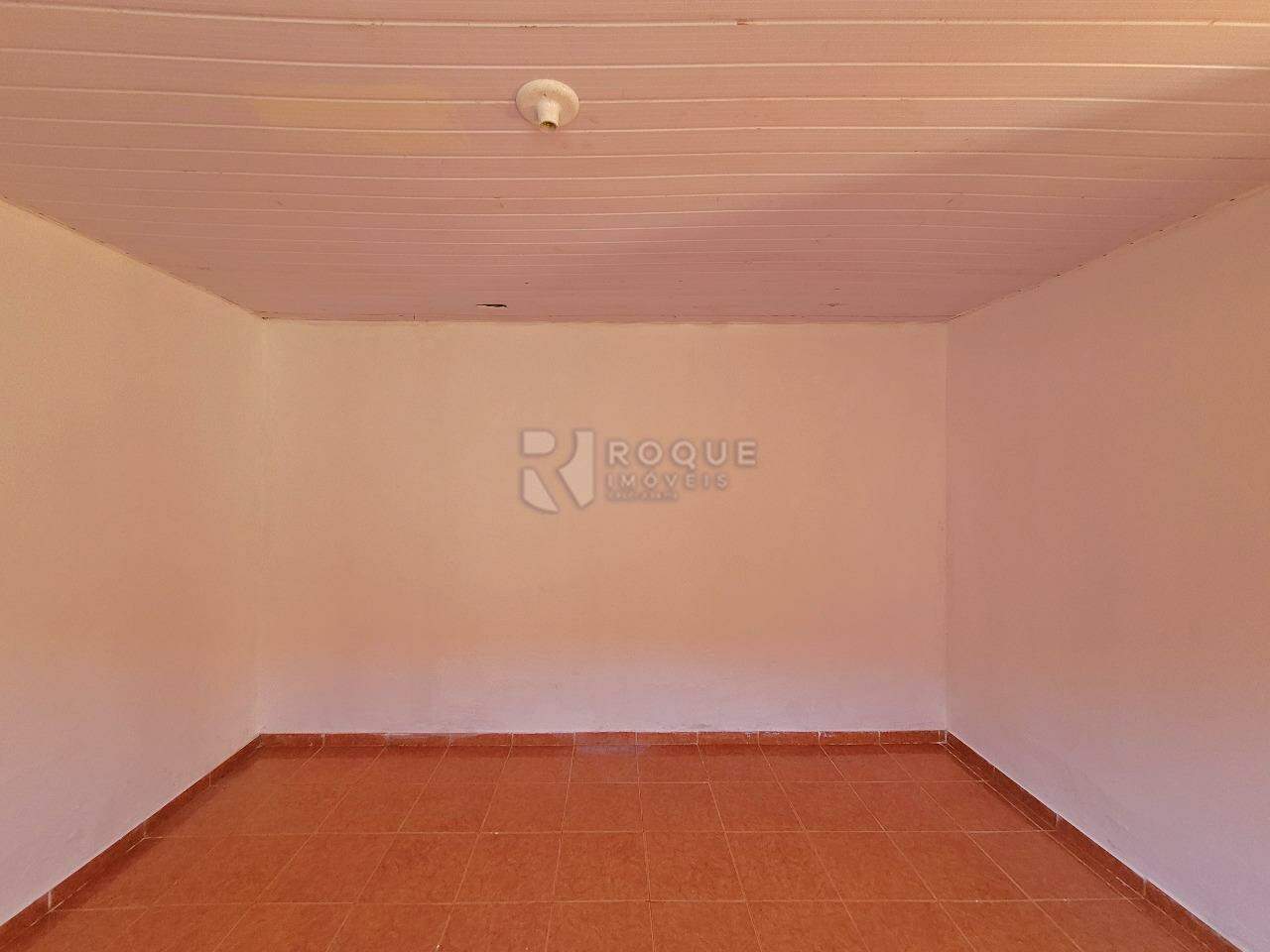 Casa Residencial à venda no bairro Parque Residencial Abílio Pedro: Dormitório - Fundos