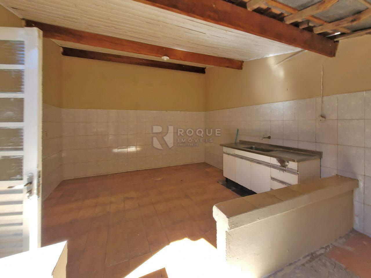 Casa Residencial à venda no bairro Parque Residencial Abílio Pedro: Rancho Fundos